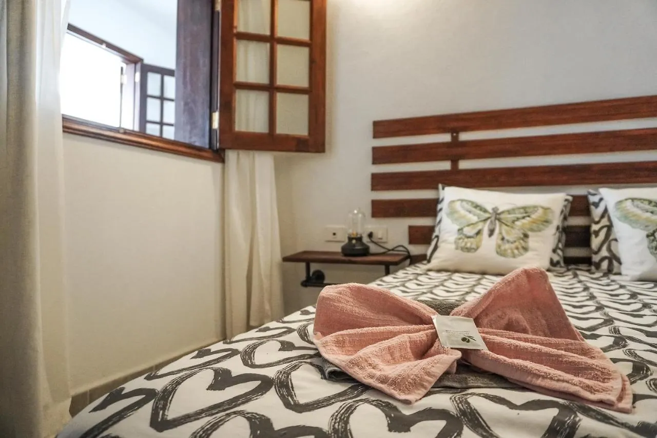 بيت للعطل Casa Angela, Canarian Heritage لوس سيلوس
